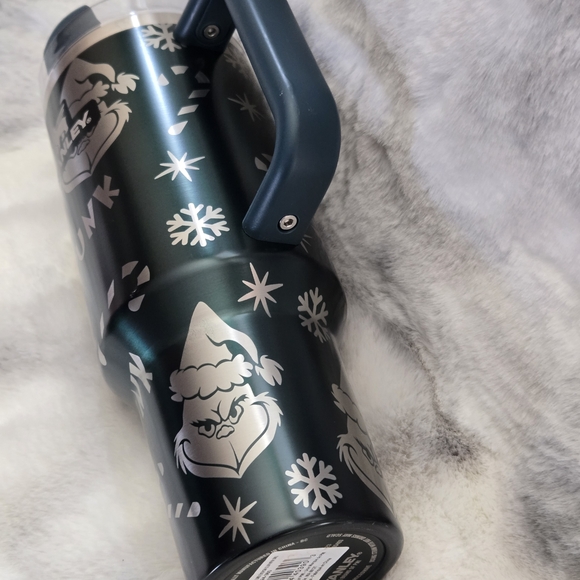 Stanley Grinch Holiday Travel Mug - Picture 3 of 3